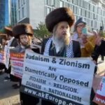 Jewish people protesting Zionism